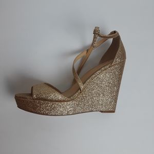 Badgley Mischka Jewel Platform Shoes Size 8.5